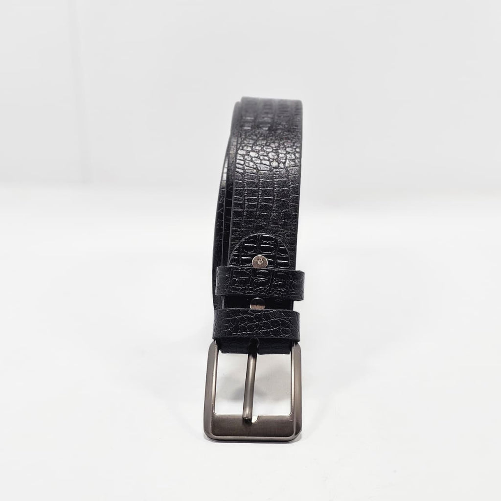 Crocodile Texture Elegance-Turn every outfit into a statement with our premium crocodile finish belt.