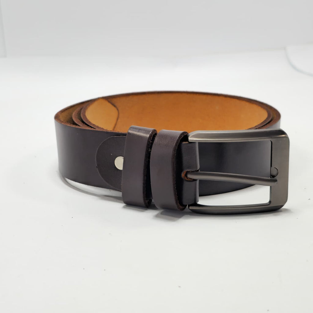 Premium cow leather lamino belt – made to look sharp and stay strong for years